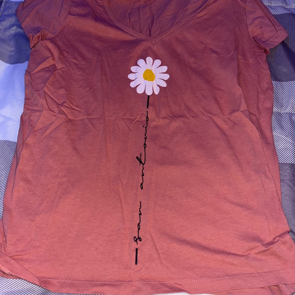 Source Unknown Terracotta Daisy Tee